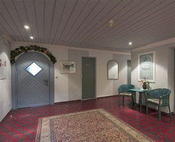 Hotel Alpenhof 4*